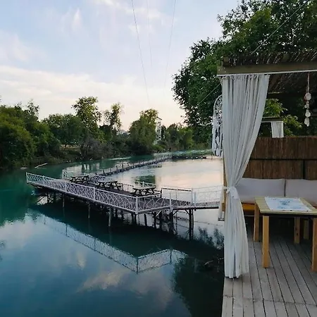 şelale Park Gizli Bahçe Glamping *