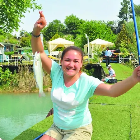 şelale Park Gizli Bahçe Glamping Lodge *