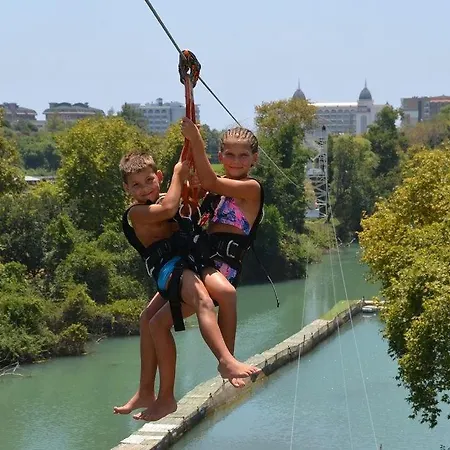 Selale Park Gizli Bahce Glamping بيت خشبي Orensehir